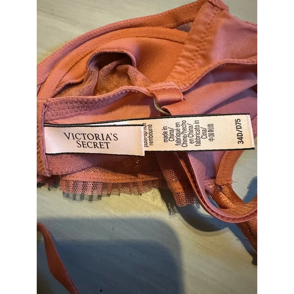 Victoria's Secret Lace Bra‎ Unlined Full Coverage Sparkle Trim 34D